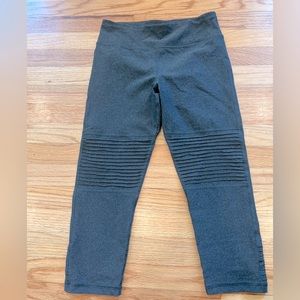 Grey cropped leggings by Express, size small